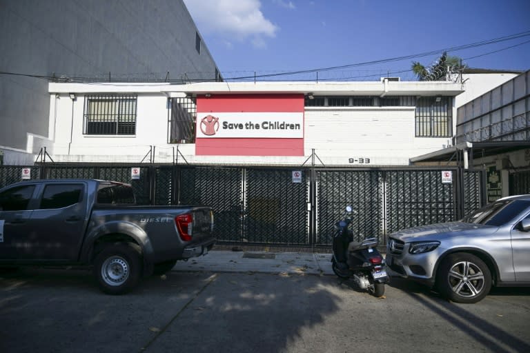 Vista de las oficinas de la ONG Save the Children durante una redada en la ciudad de Guatemala el 25 de abril de 2024. La Fiscalía General de Guatemala allanó el jueves las oficinas de una organización no gubernamental internacional como parte de una investigación sobre presuntos abusos contra niños, dijo un funcionario (JOHAN ORDONEZ)