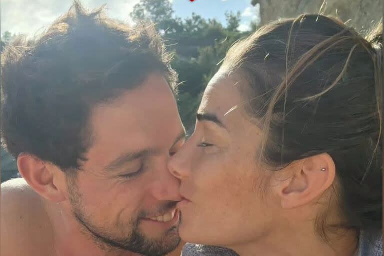 Yago Lange y Juana Viale comparte su amor por la naturaleza