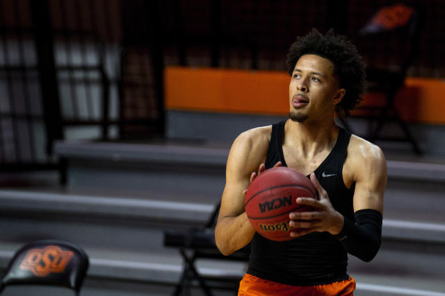 NBA - Take a look a Cade Cunningham getting some practice