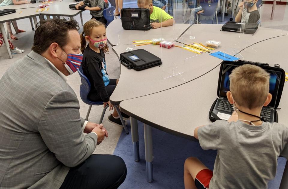 Virginia Beach City Public Schools Superintendent Aaron Spence visits with students at Thoroughgood Elementary School. (Virginia Beach City Public Schools)