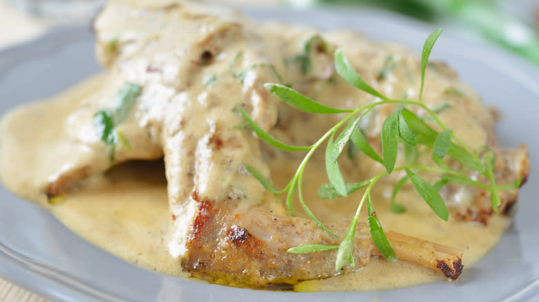 rabbit in mustard sauce