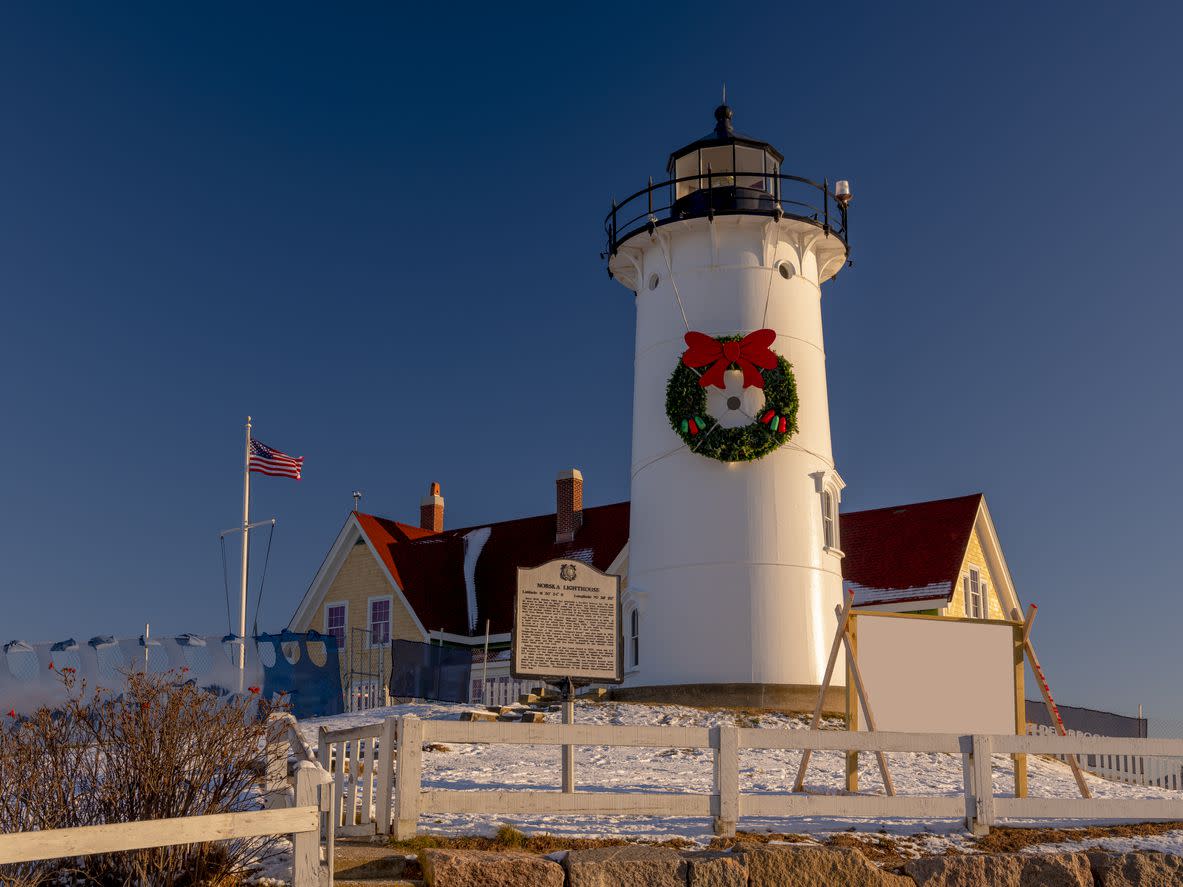 christmas cape cod