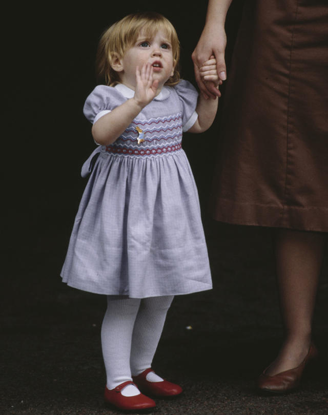 Princess Charlotte Princess Beatrice Look Alike in Throwback