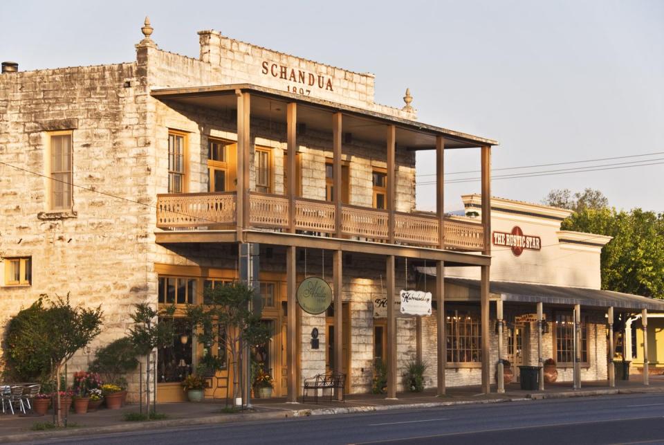 40) Fredericksburg, Texas