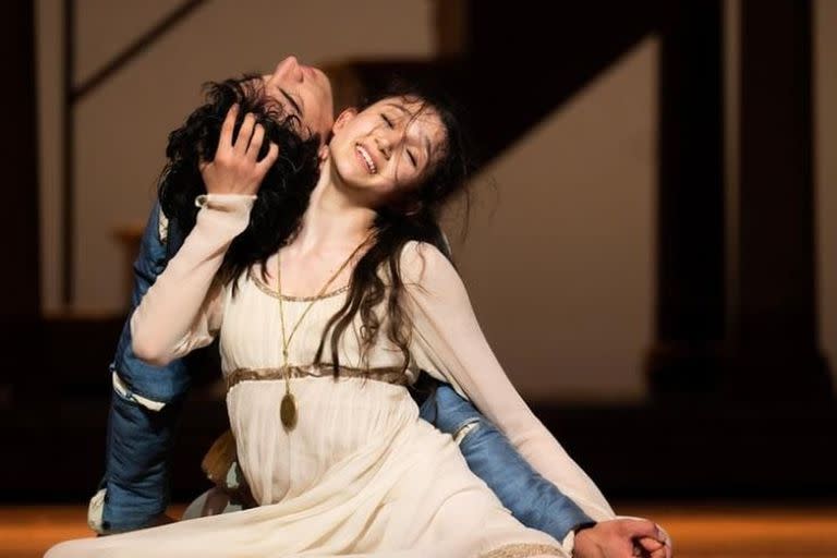 Una Julieta inédita: Azul Ardizzone, en su debut con el Ballet de Hamburgo