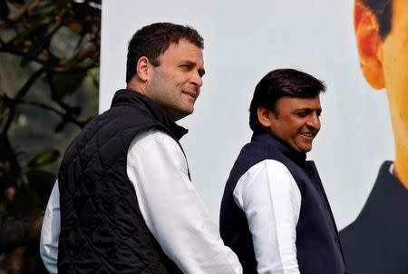 FILE PHOTO: Rahul Gandhi (L), Vice-President of India's main opposition Congress Party, and Akhilesh Yadav, Samajwadi Party (SP) President and Chief Minister of the northern state of Uttar Pradesh, arrive to address a joint news conference in Lucknow, India February 11, 2017. REUTERS/Pawan Kumar/File Photo