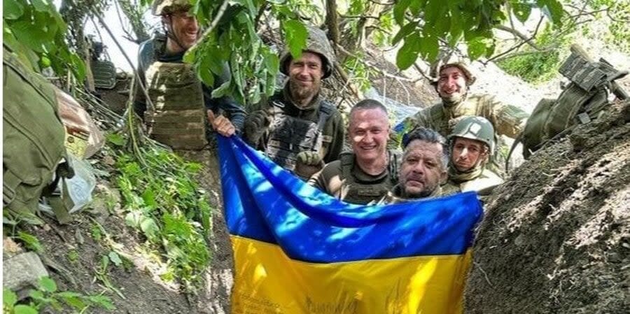 The Ukrainian military is probably in positions in the area of Novodarivka