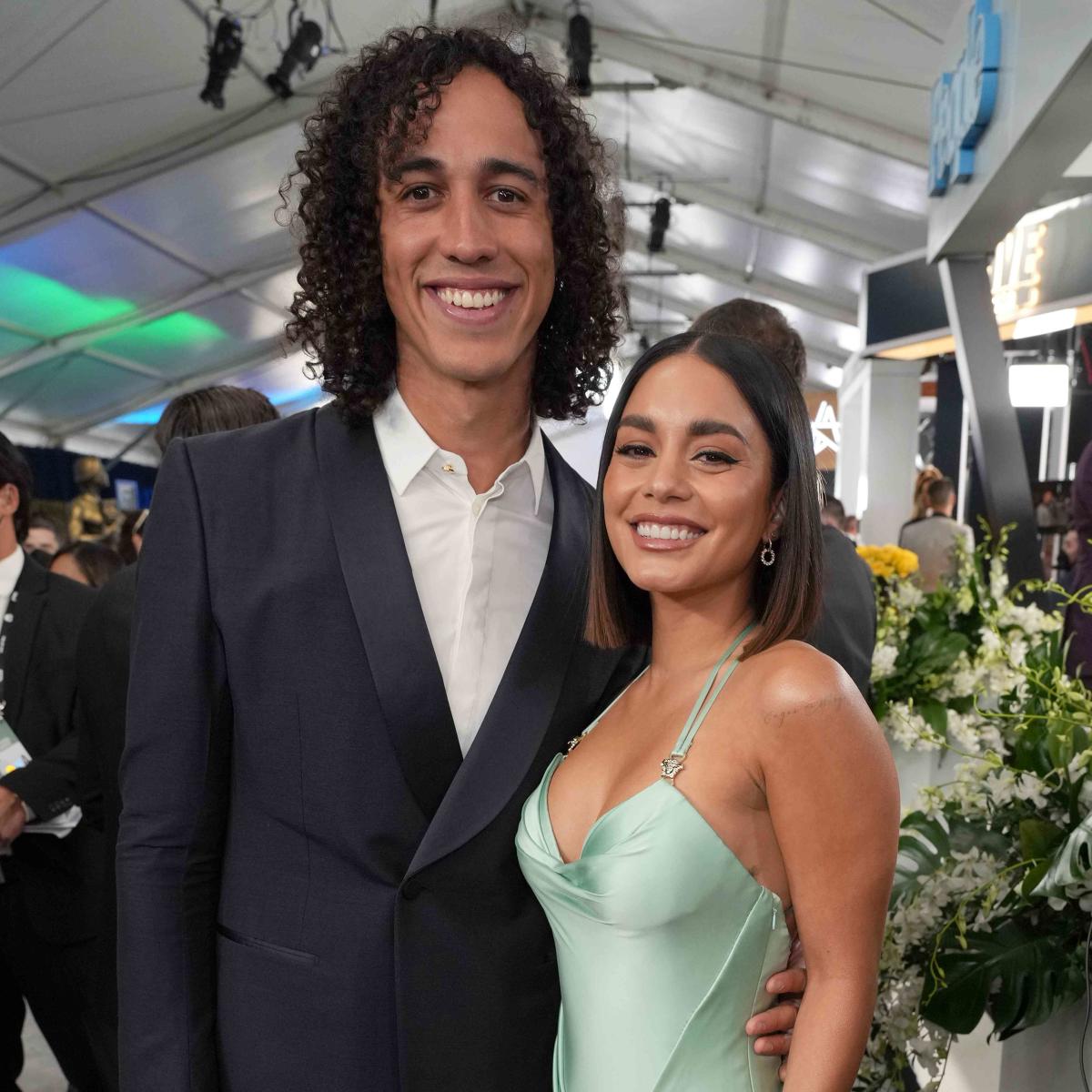 Vanessa Hudgens might 'elope' with Cole Tucker to avoid wedding