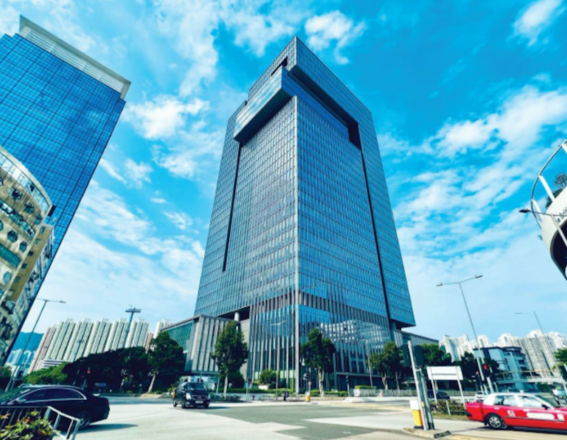 前名「高銀金融國際中心」的九龍灣甲廈，現已易名為「太豐匯」，項目正進行招租。