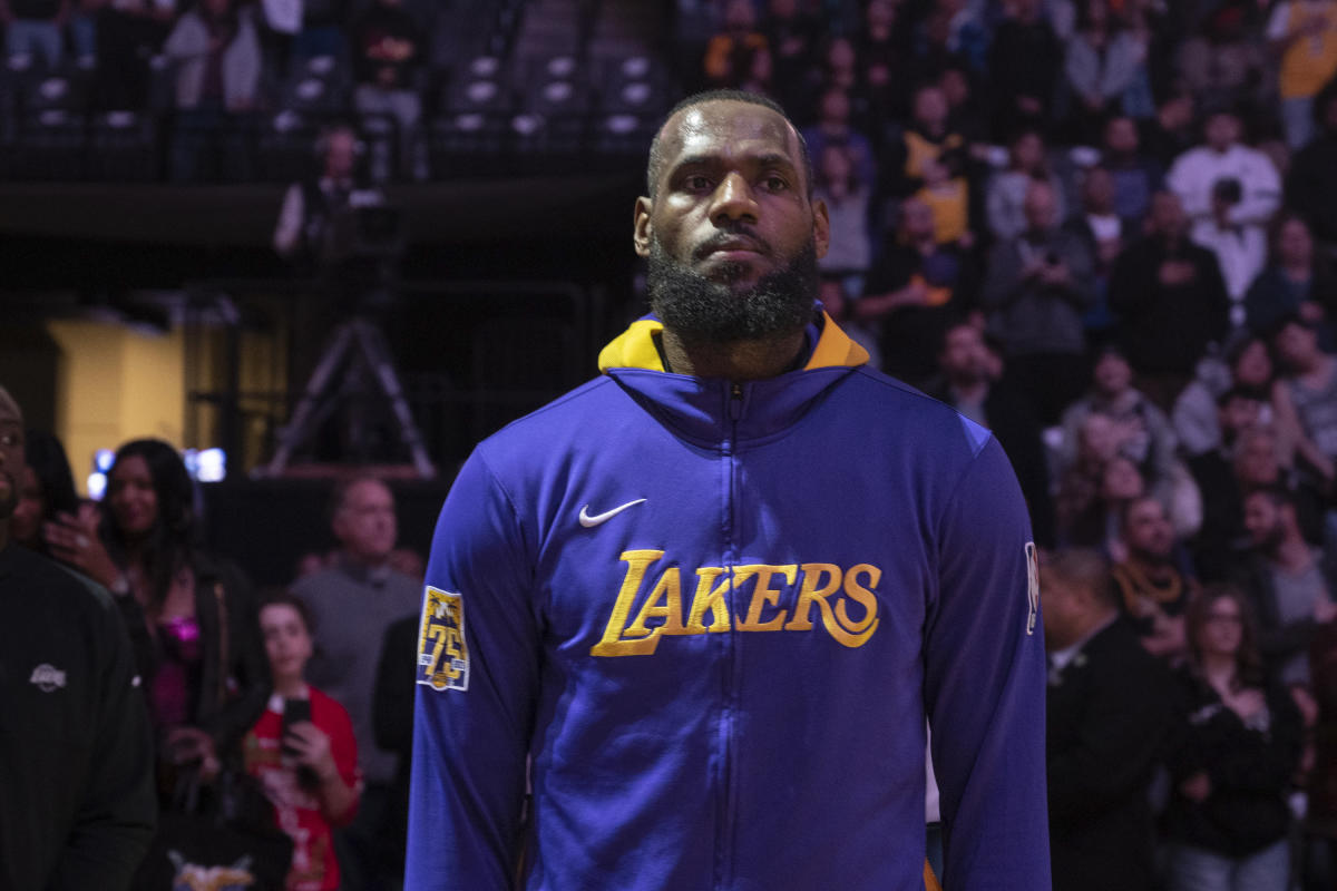 LeBron James puts future in question with Lakers struggling