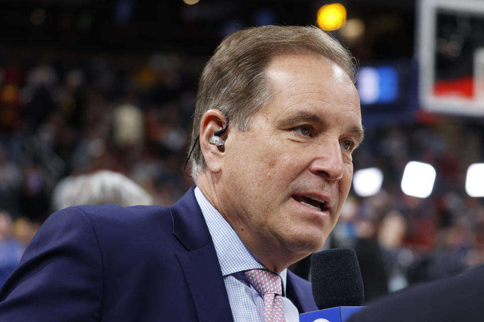 INDIANAPOLIS, IN - MARCH 12: CBA announcer Jim Nantz calls the game between the Iowa Hawkeyes playing against the Indiana Hoosiers on March 12, 2022 during the Big Ten Tournament at Gainbridge Fieldhouse in Indianapolis, Indiana. (Photo by Brian Spurlock/Icon Sportswire via Getty Images)