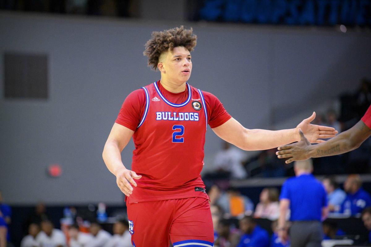 Texas Longhorns Men's Basketball Targeting Coveted Louisiana Tech Forward Kenneth  Lofton Jr. in Transfer Portal - Sports Illustrated Texas Longhorns News,  Analysis and More