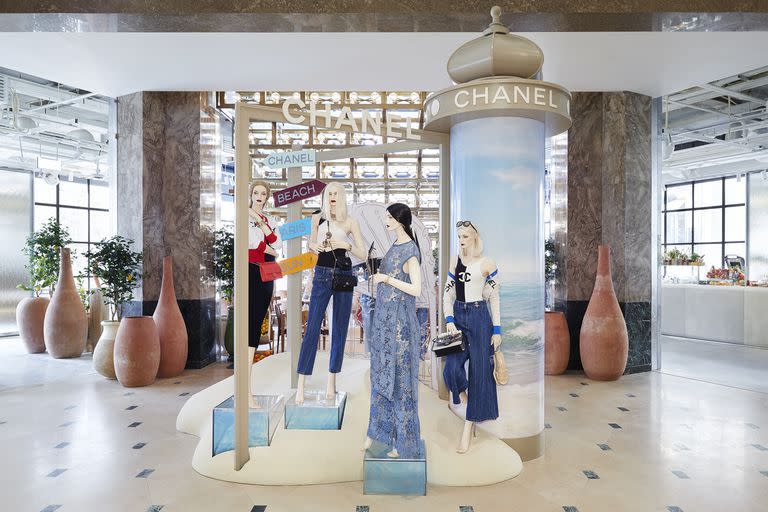 Luxe Chanel Store Opens at Galeries Lafayette