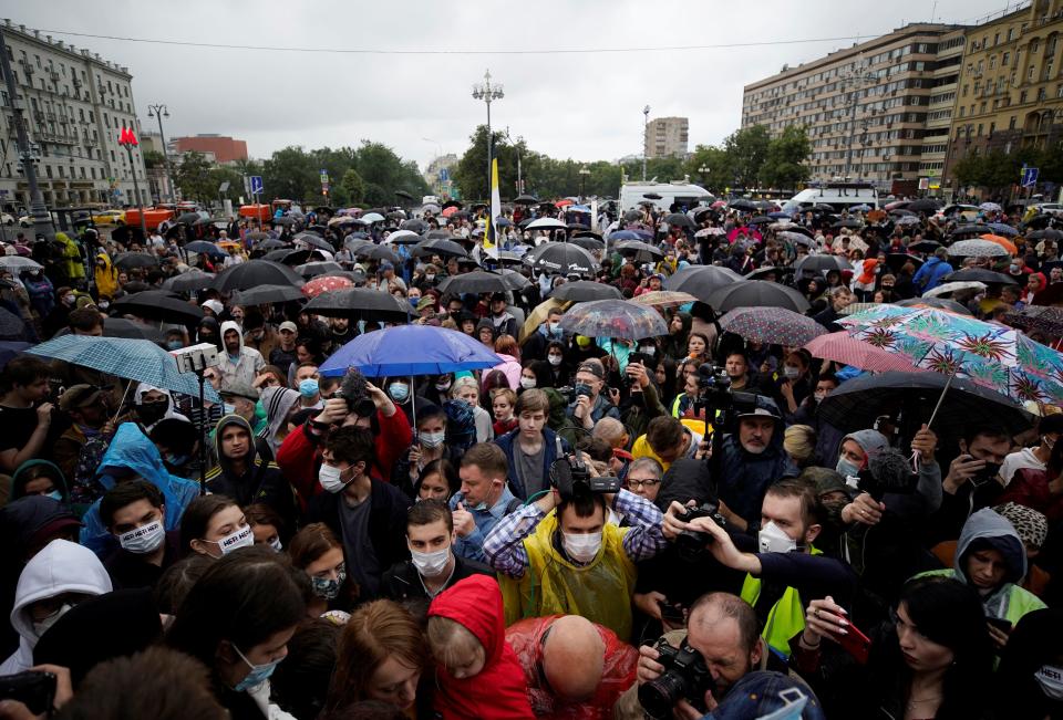 People take part in a protest against amendments to Russia's Constitution and the results of a nationwide vote on constitutional reforms, in Moscow, Russia July 15, 2020. REUTERS/Tatyana Makeyeva
