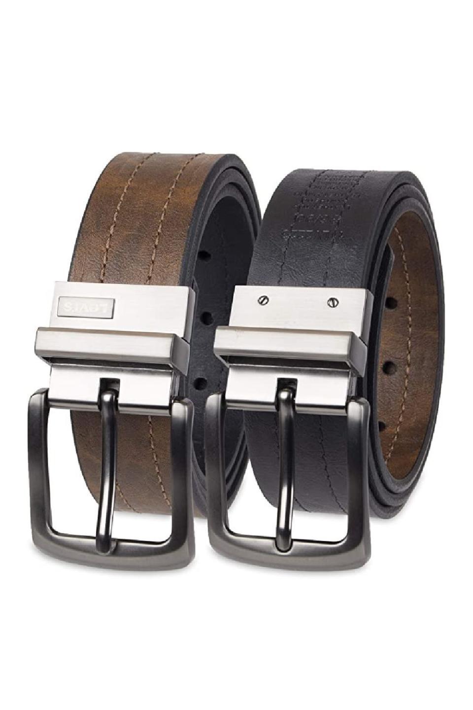 27) Levi’s Reversible Belt