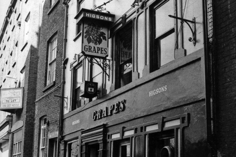 The Grapes Pub in Mathew Street, Liverpool. June 1, 1980