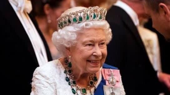 英國女王伊莉莎白二世駕崩，新任英國國王繼位。（圖／翻攝自The Royal Family官方推特)