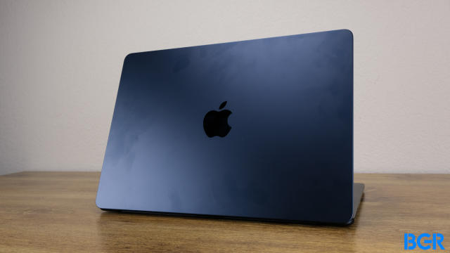 15-inch MacBook Air doesn\'t need the laptop M3 become best-selling a to