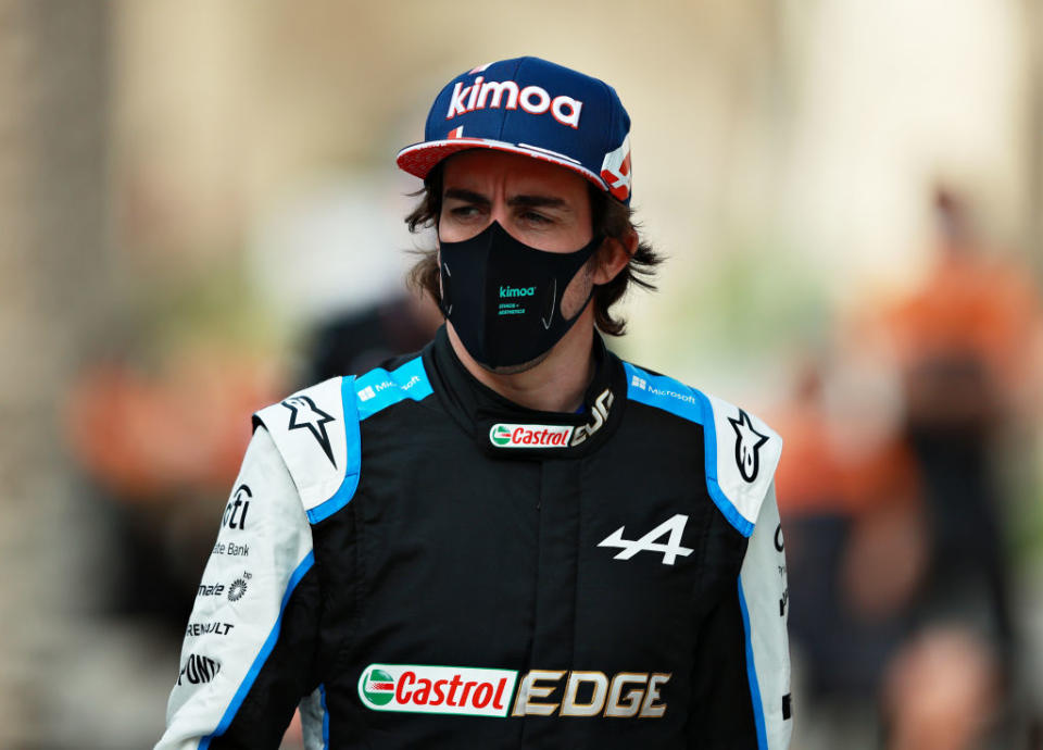 Alonso bei den Testfahrten in Bahrain. (Bild: Getty Images)