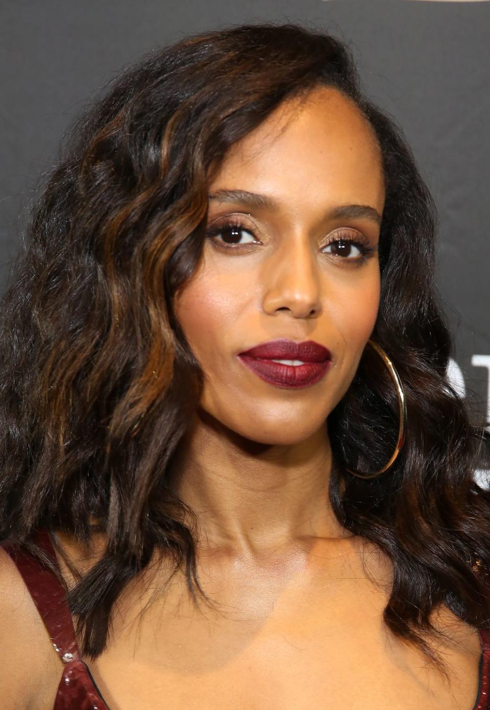 Kerry Washington as Mia Warren