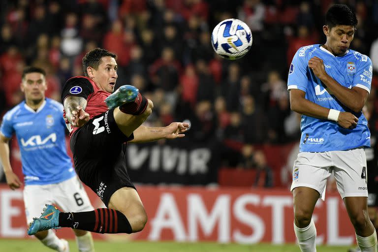 Armando Méndez se recuperó de una lesión muscular y sería titular ante Rosario Central