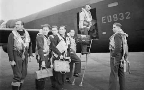 Left to right: Flight Lieutenant RD Trevor-Roper, Sergeant J Pulford, Flight Sergeant GA Deering, Pilot Officer FM Spafford, Flight Lieutenant REG Hutchison, Wing Commander Guy Gibson, and Pilot Officer HT Taerum - Credit: Imperial War Museum