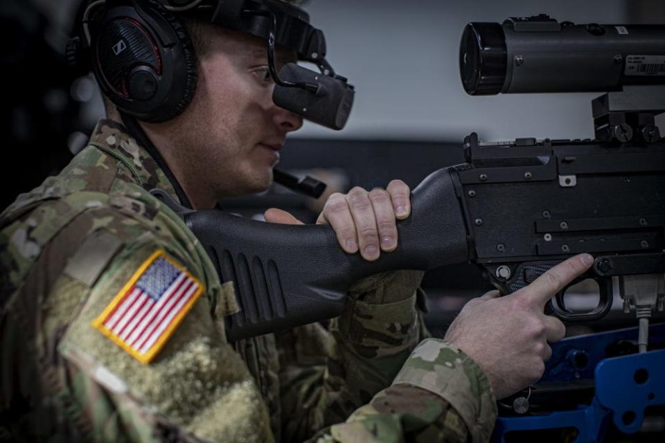 A U.S. Army Soldier with the New Jersey National Guard’s D Company, 1-114th Infantry Regiment (Air Assault) trains with a heavy weapons simulator at the Observer Coach/Trainer Operations Group Regional Battle Simulation Training Center on Joint Base McGuire-Dix-Lakehurst, N.J., Feb. 8, 2020.