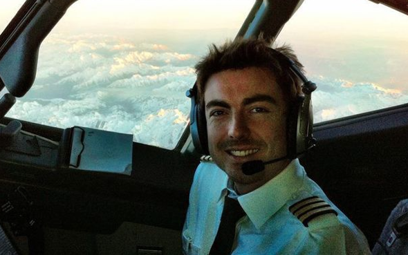 Ryanair pilot calls passengers 'morons'