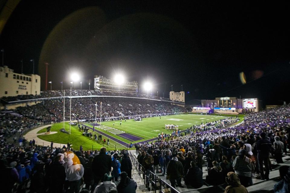 EVANSTON, IL - NOVEMBER 03: A general view of Ryan Field in action during a football game between the Northwestern Wildcats and the Notre Dame Fighting Irish on November 3, 2018 at Ryan Field in Evanston, Illinois. (Photo by Robin Alam/Icon Sportswire via Getty Images)
