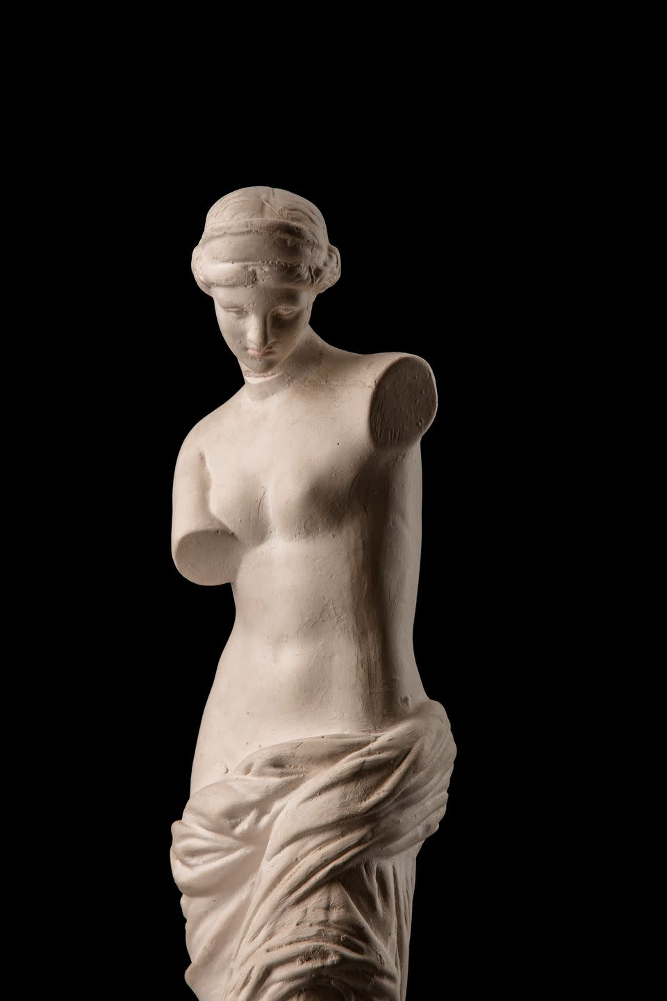 plaster sculpture of venus