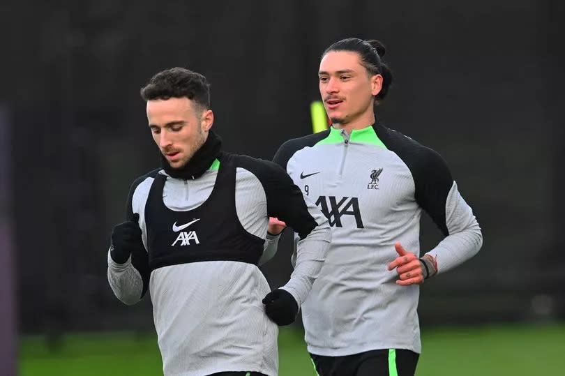 Diogo Jota and Darwin Núñez during a Liverpool training session.