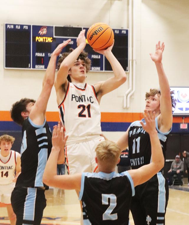 Pontiac drops 3-point bombs on Prairie Central to remain unbeaten ...