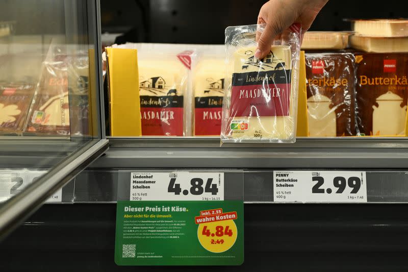 German discount supermarket launches campaign to sell certain products at 'true' cost