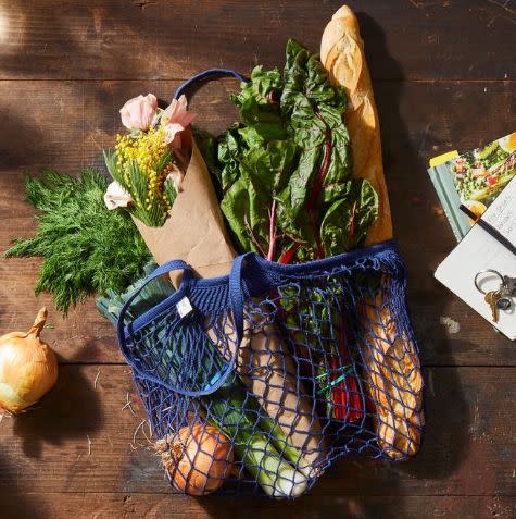 A gift with je ne sais quoi! Consider an out-of-the-box, useful and eye-catching <a href="https://fave.co/2OQHhI3" target="_blank" rel="noopener noreferrer"><strong>French market produce net tote</strong></a>. Fill this woven sack with the most beautiful honeycrisp apples, plump grapefruit, or even fragrant lavender. <strong><a href="https://fave.co/2OQHhI3" target="_blank" rel="noopener noreferrer">Get it at Food52</a></strong>.