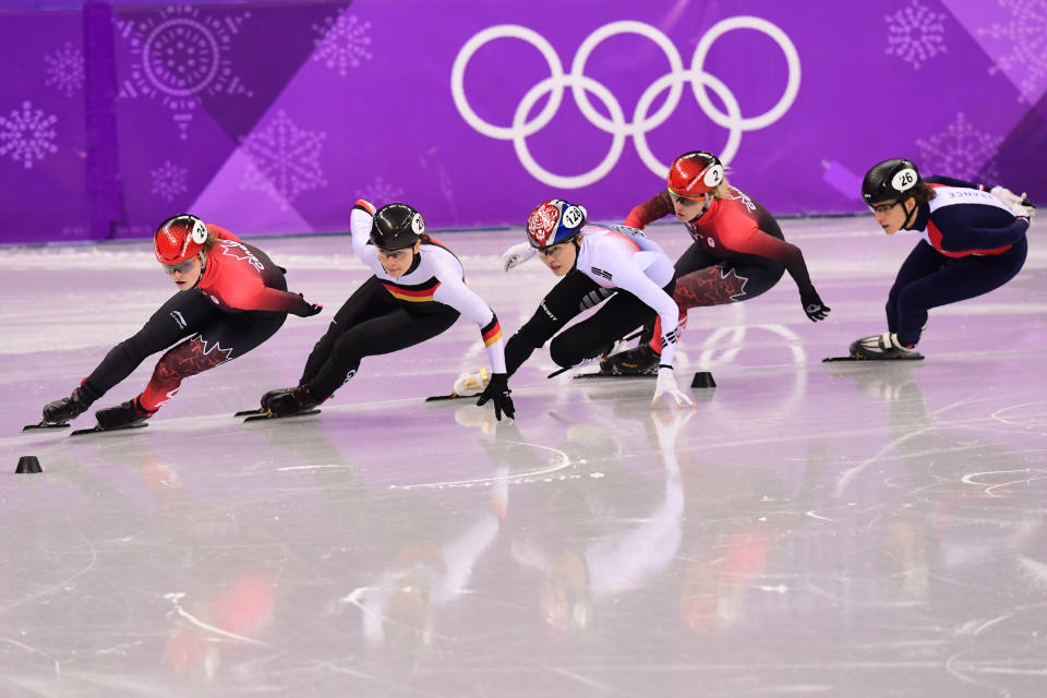 <p>11h33 : Repêchée mardi, Véronique Pierron n’a pas su en profiter pour rallier les demi-finales. La Française termine 4e de son quart en short track 1000m. </p>