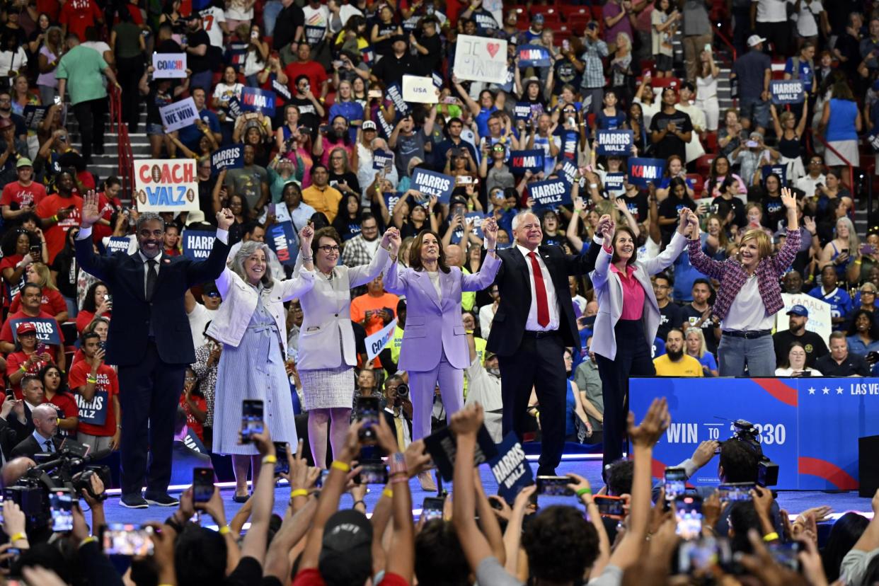 <span>From left, Representatives Steven Horsford and Dina Titus, Senator Jacky Rosen, Kamala Harris, Tim Walz, Senator Catherine Cortez Masto and Representative Susie Lee at a campaign rally in Las Vegas, Nevada, on Saturday.</span><span>Photograph: David Becker/Zuma Press Wire/Rex/Shutterstock</span>