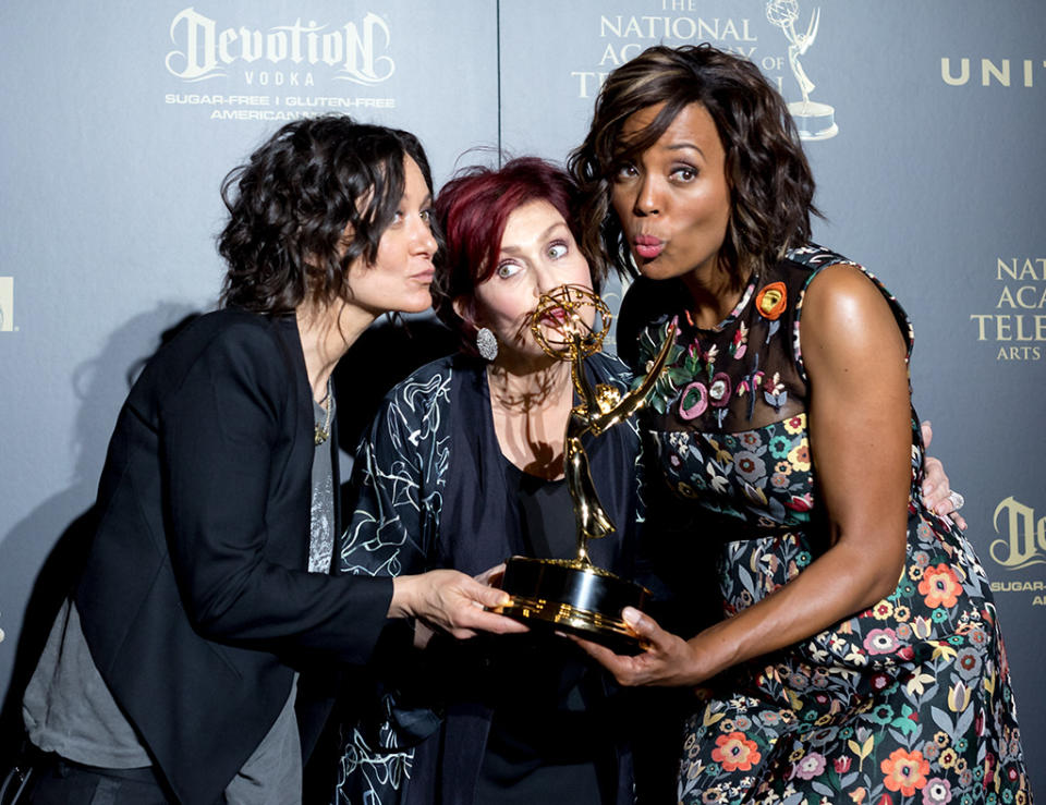 PASADENA, CALIFORNIA - APRIL 30: Sara Gilbert, Sharon Osbourne and Aisha Tyler display their Emmy Award at the 44th Annual Daytime Emmy Awards at Pasadena Civic Auditorium on April 30, 2017 in Pasadena, California. (Photo: Greg Doherty/Getty Images)