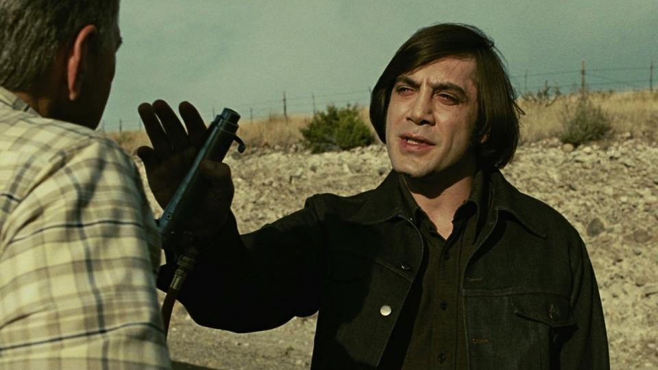 "No Country for Old Men" comes to Netflix on August 11. (Photo: No Country for Old Men)