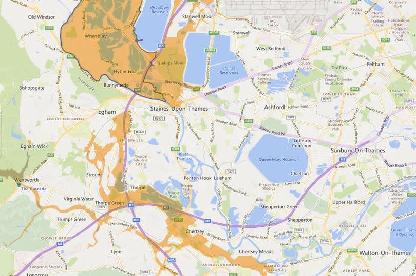 There are a few flood alerts in place in Surrey on Sunday (April 28)