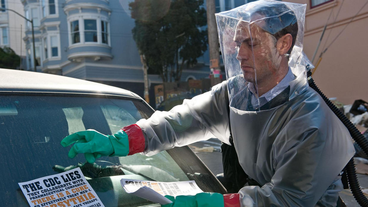 Jude Law in Steven Soderbergh thriller 'Contagion'. (Credit: Warner Bros)