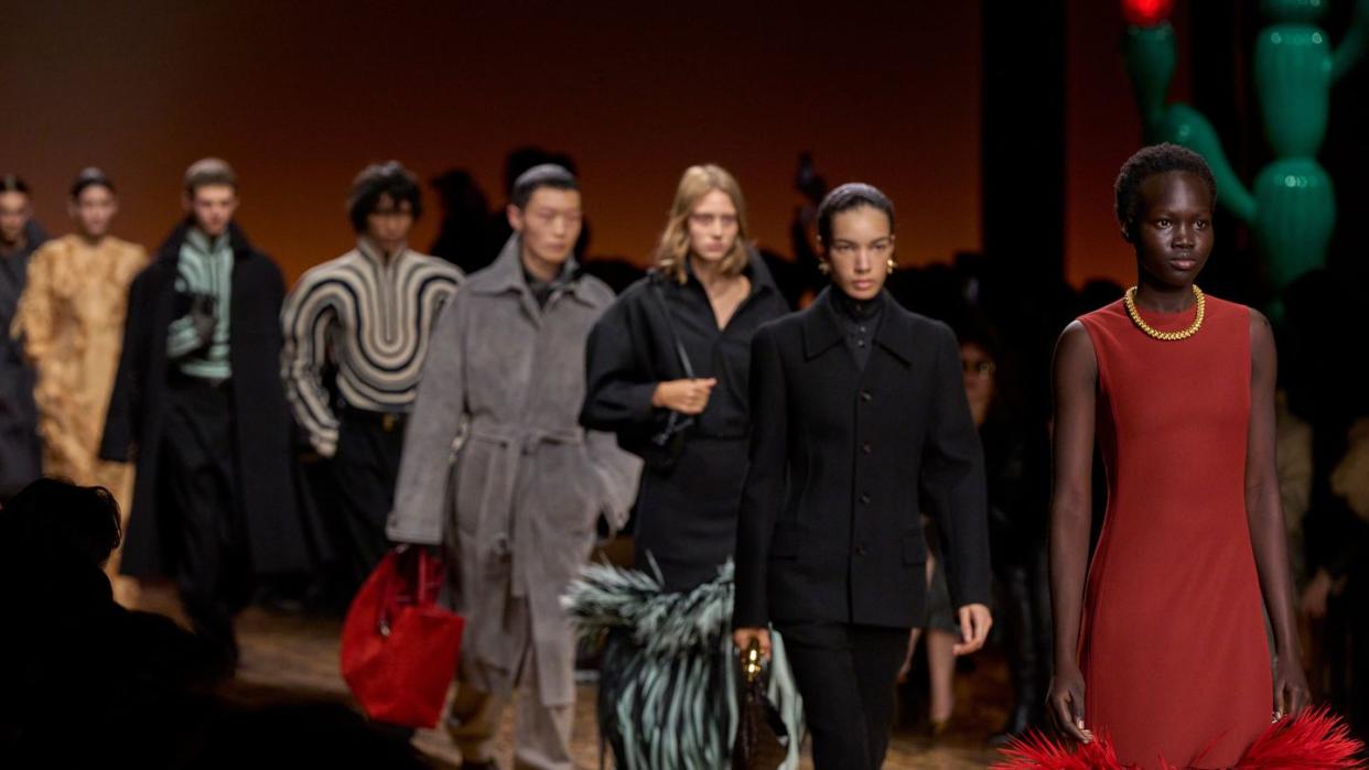 Bows! Hats! Feathers! Prada Goes All in on Details at Milan Fashion Week
