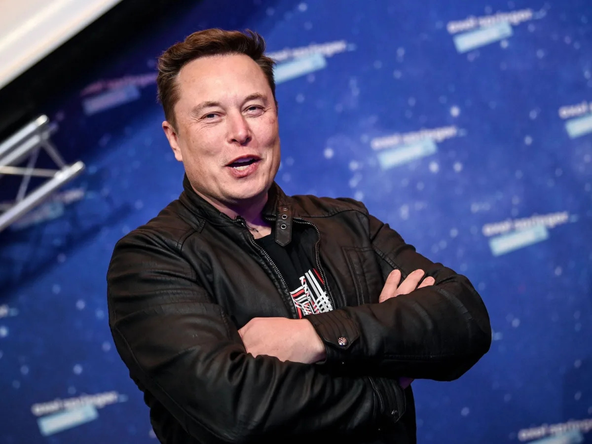Elon Musk reportedly has a new girlfriend following his breakup with Grimes