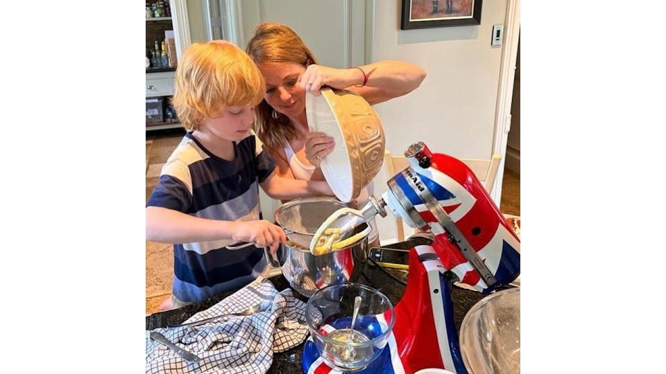 Monty and Geri baking