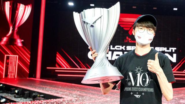 Business of Esports - Top Esports Docks Qingtian A Month's Salary Following  Incident With Faker