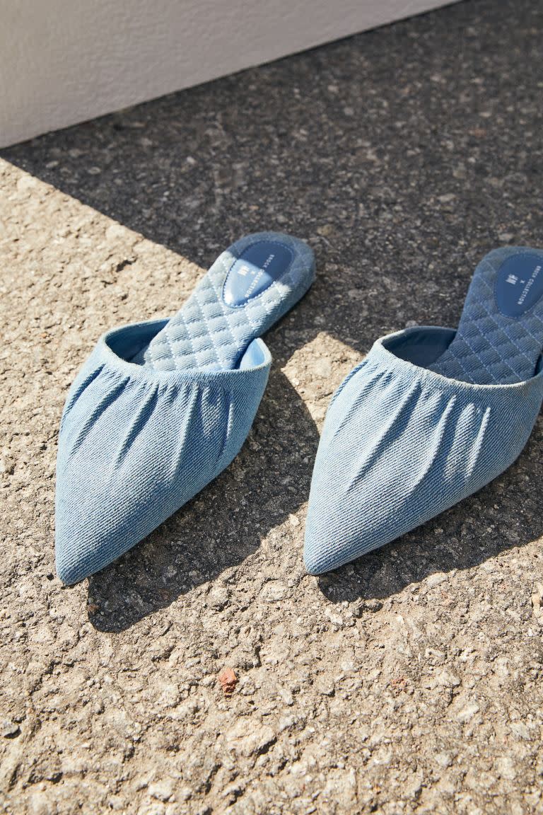 Pointed Mules. Image via H&M.