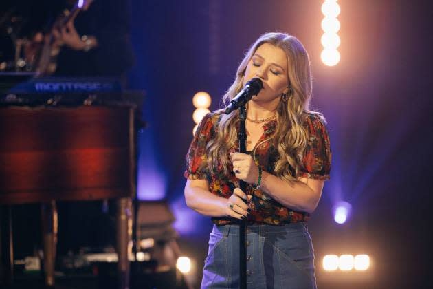 kelly-clarkson-love-didnt-do-right-by-me - Credit: Weiss Eubanks/NBCUniversal via Getty Images