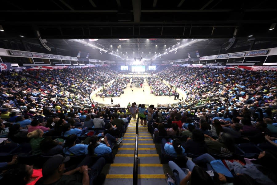 Thousands of people filled Payne Arena, in Hidalgo, Texas, on Feb. 25, 2023, for the Billy Graham Evangelistic Association’s “God Loves You Frontera Tour.” The 2024 border tour kicked off with two religious services in Texas’ Rio Grande Valley. (Photo Courtesy Billy Graham Evangelistic Assoc.)