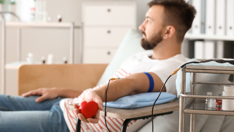 gay-bisexual-men-blood-donation-ban.jpg