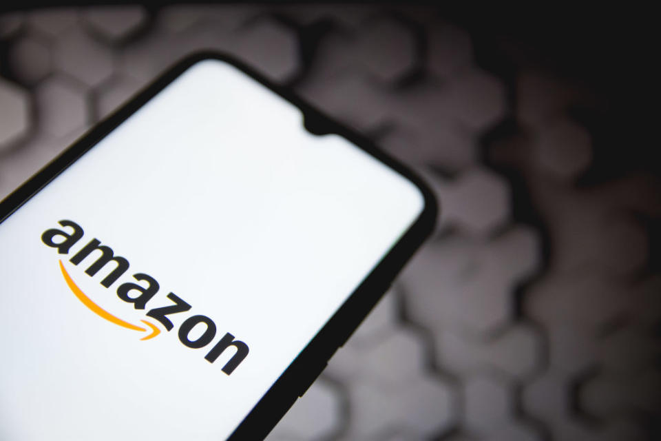 We don't know for a fact that everybody's working for the weekend, but Amazon sure is -- working on a jaw-dropping array of deals. (Photo: Getty Images)