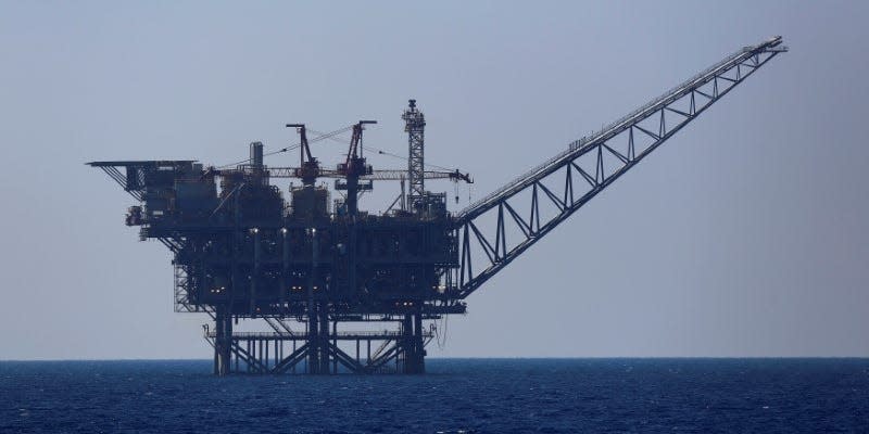 An Israeli gas platform is seen in the Mediterranean sea August 1, 2014. To match Insight ISRAEL-TURKEY/GAS REUTERS/Amir Cohen/File Photo  